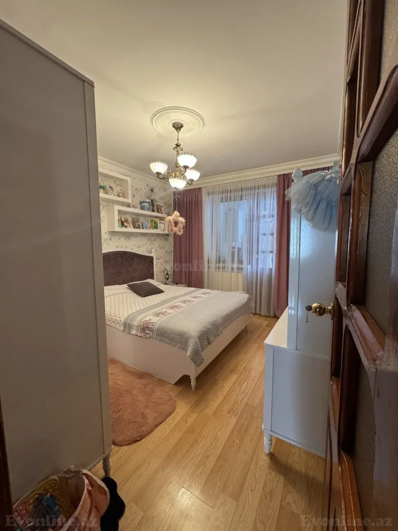 Satılır 4 otaqlı Mənzil Köhnə tikili 113 m² Sabunçu r. - şəkil 5