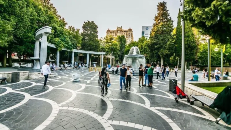 Kirayə verilir 3 otaqlı Mənzil Yeni tikili 116 m² Sahil m. - şəkil 2