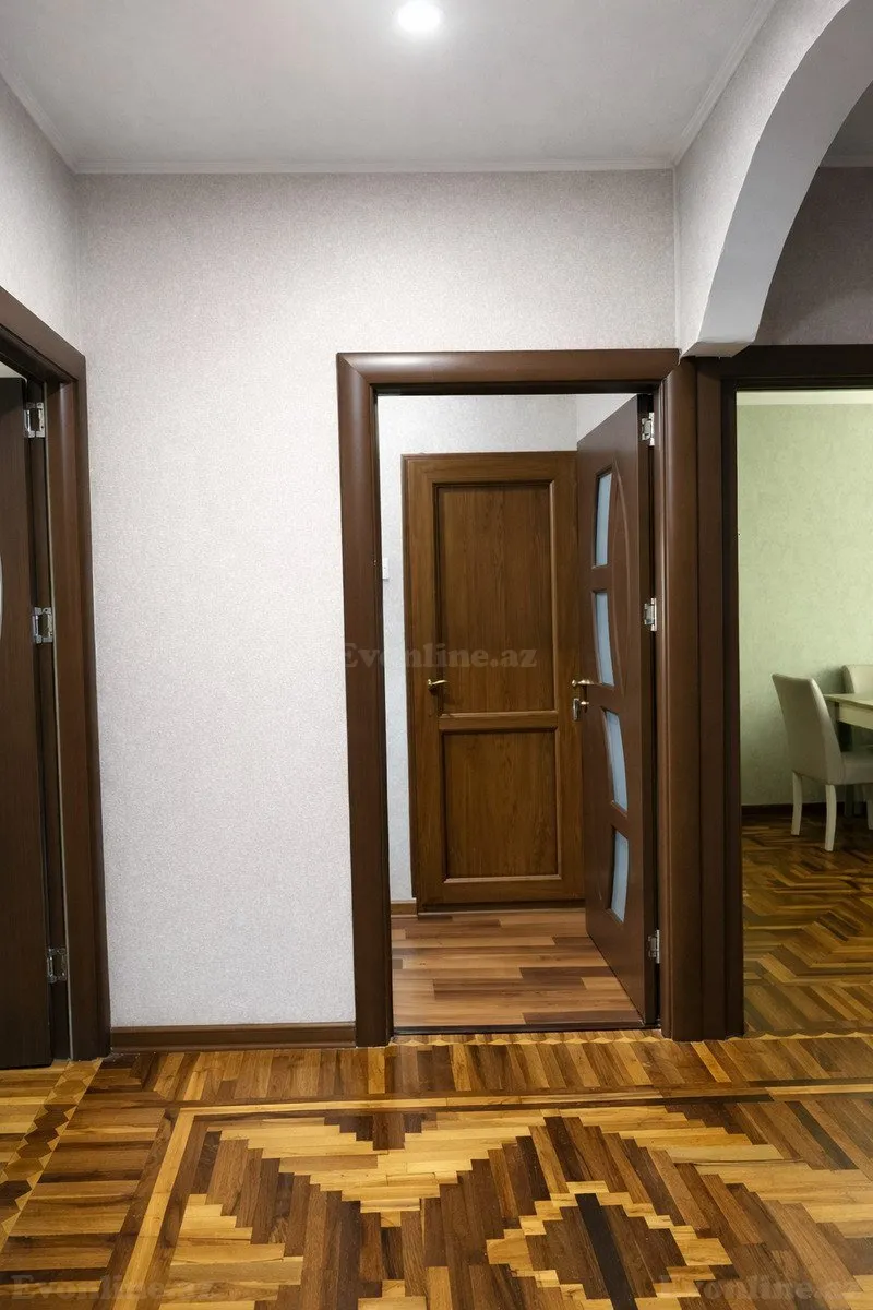 Satılır 3 otaqlı Mənzil Köhnə tikili 80 m² Əhmədli m. - şəkil 7