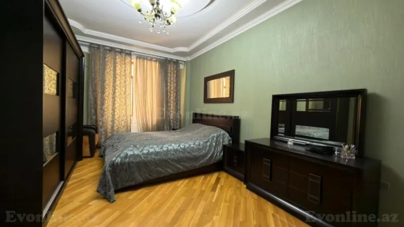 Satılır 4 otaqlı Mənzil Yeni tikili 158 m² Nizami r. - şəkil 6