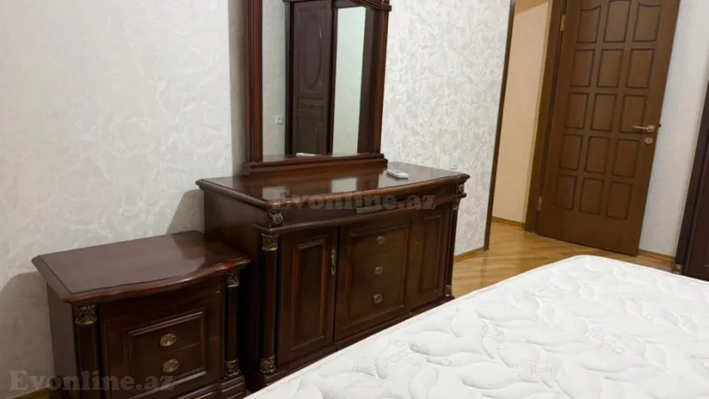 Satılır 2 otaqlı Mənzil Yeni tikili 80 m² Azadlıq prospekti m. - şəkil 4