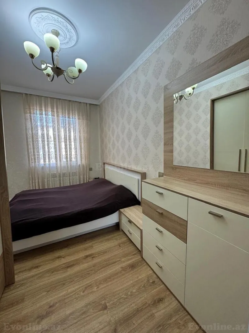 Satılır 2 otaqlı Mənzil Köhnə tikili 55 m² 4-cü mikrorayon - şəkil 4