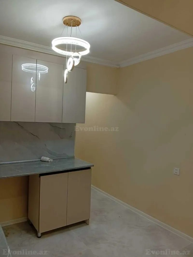 Satılır 2 otaqlı Mənzil Köhnə tikili 70 m² 9-cu mikrorayon - şəkil 6