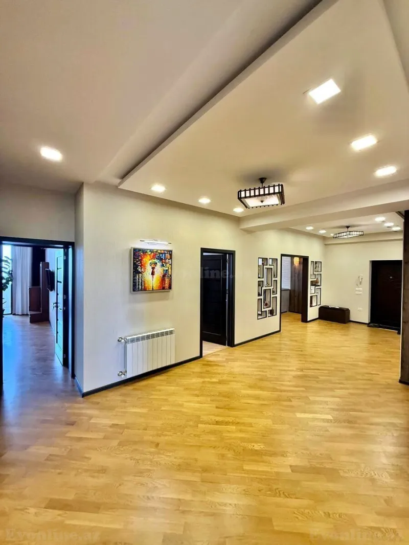 Satılır 3 otaqlı Mənzil Yeni tikili 158 m² Gənclik m. - şəkil 4