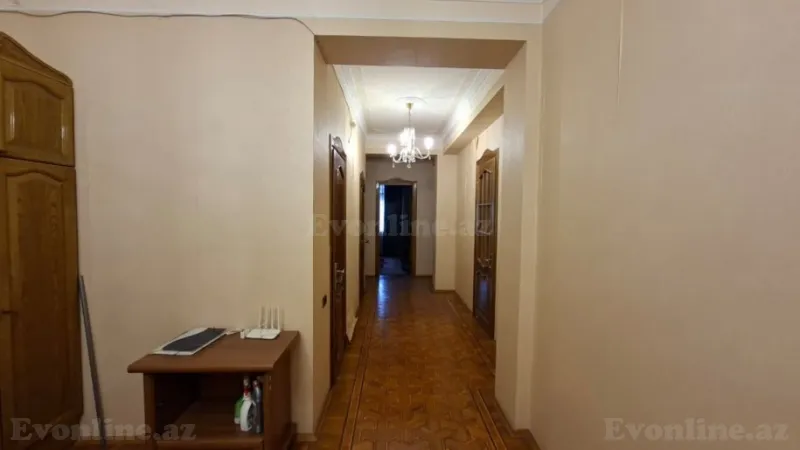 Satılır 4 otaqlı Mənzil Yeni tikili 172 m² 3-cü mikrorayon - şəkil 5