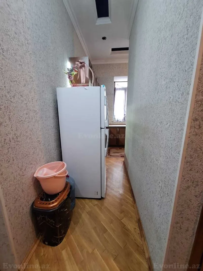 Satılır 2 otaqlı Mənzil Köhnə tikili 56 m² Səbail r. - şəkil 12