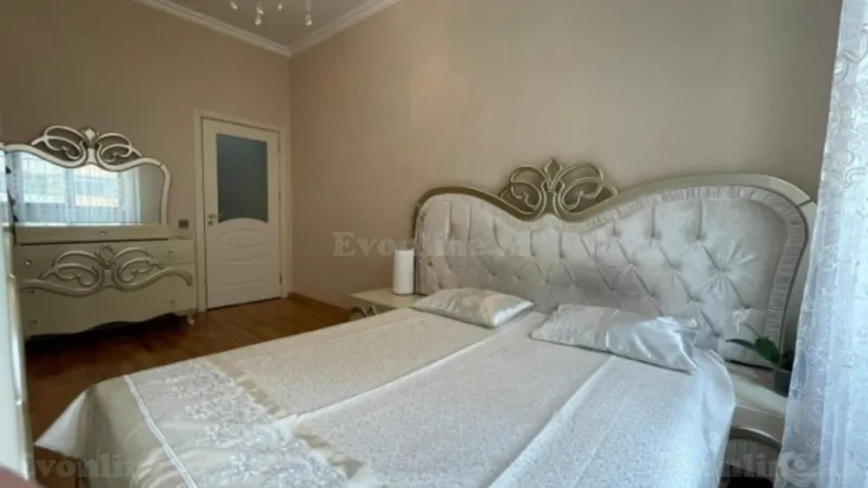 Satılır 2 otaqlı Mənzil Yeni tikili 55 m² Qara Qarayev m. - şəkil 5