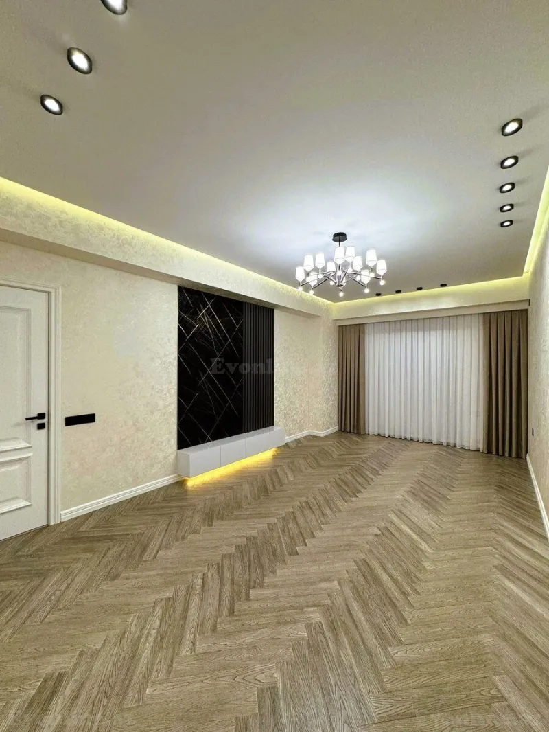 Satılır 4 otaqlı Mənzil Yeni tikili 168 m² Nəsimi r.