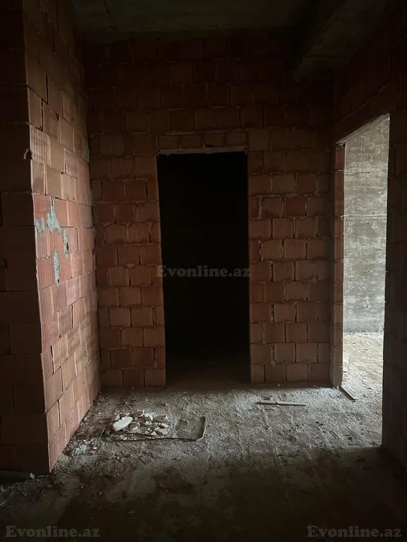 Satılır 2 otaqlı Mənzil Yeni tikili 80 m² Suraxanı r. - şəkil 6