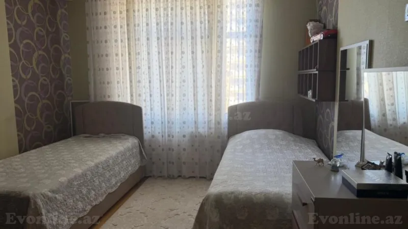 Satılır 3 otaqlı Mənzil Yeni tikili 120 m² İnşaatçılar m. - şəkil 5