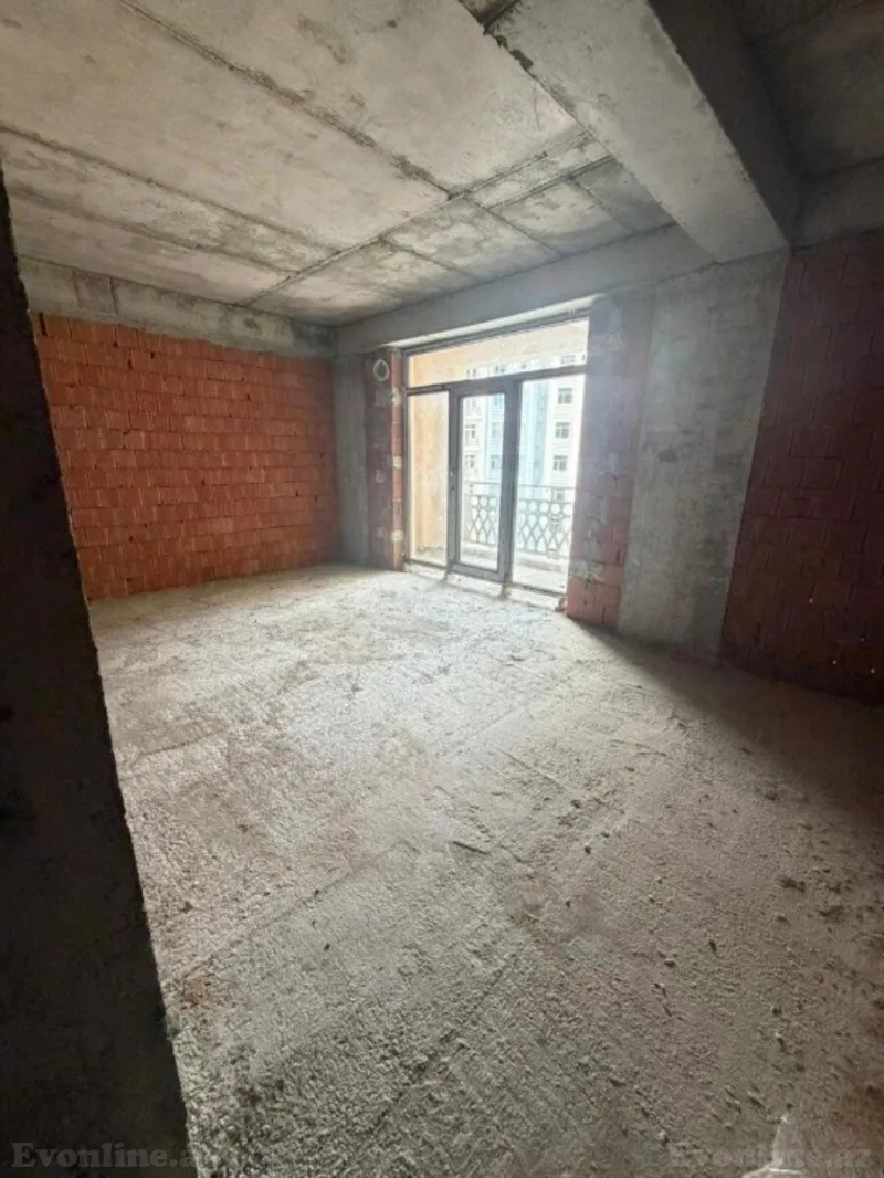 Satılır 3 otaqlı Mənzil Yeni tikili 127 m² 28 May m. - şəkil 3