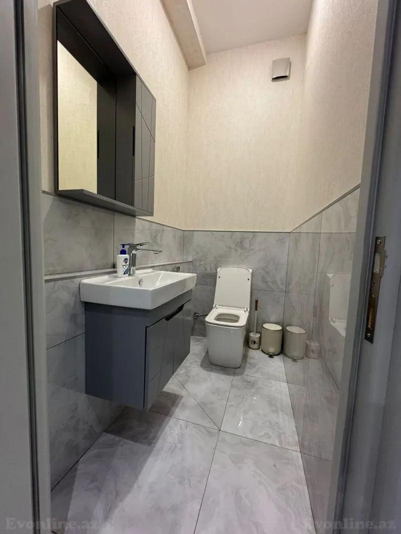 Kirayə verilir 3 otaqlı Mənzil Yeni tikili 120 m² 28 May m. - şəkil 13