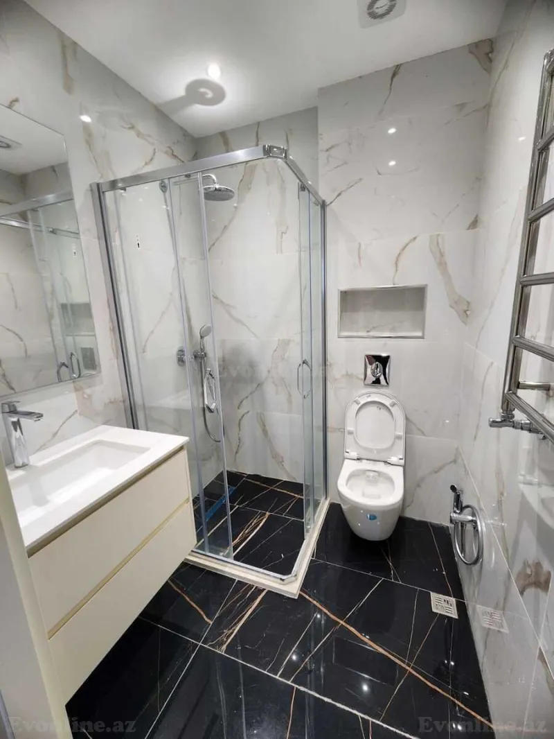 Kirayə verilir 3 otaqlı Mənzil Yeni tikili 80 m² Bakmil m. - şəkil 10