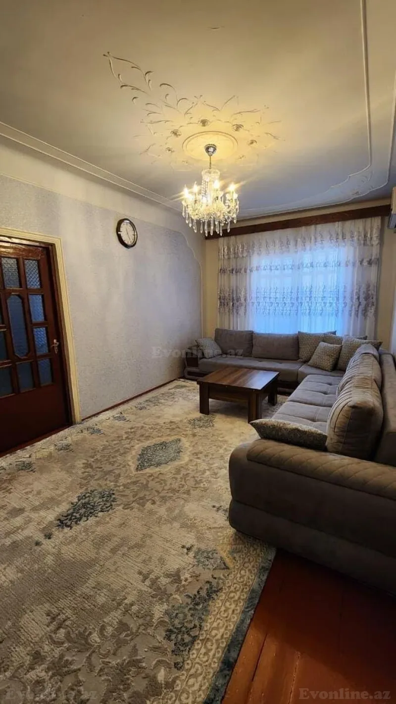 Satılır 5 otaqlı Mənzil Köhnə tikili 120 m² Qaraçuxur - şəkil 2