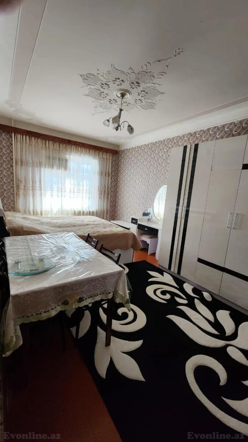 Satılır 5 otaqlı Mənzil Köhnə tikili 120 m² Qaraçuxur - şəkil 4