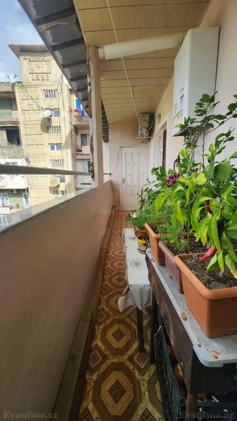 Satılır 5 otaqlı Mənzil Köhnə tikili 120 m² Qaraçuxur - şəkil 19