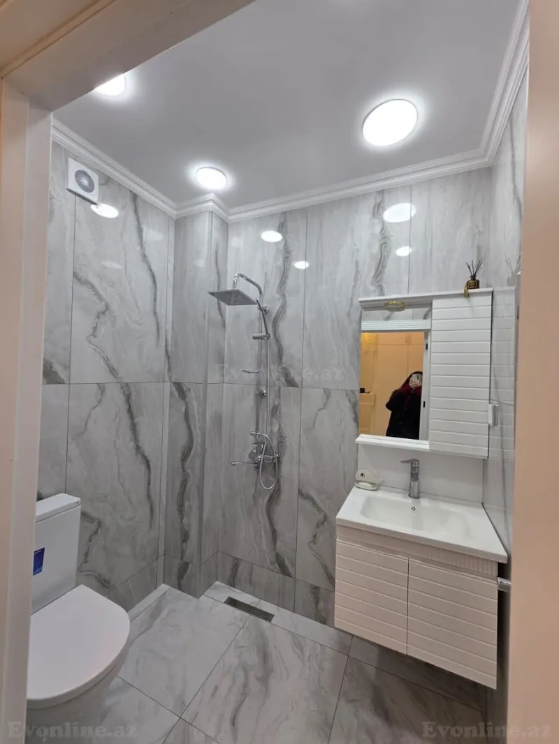 Kirayə verilir 1 otaqlı Mənzil Yeni tikili 40 m² Həzi Aslanov m. - şəkil 9