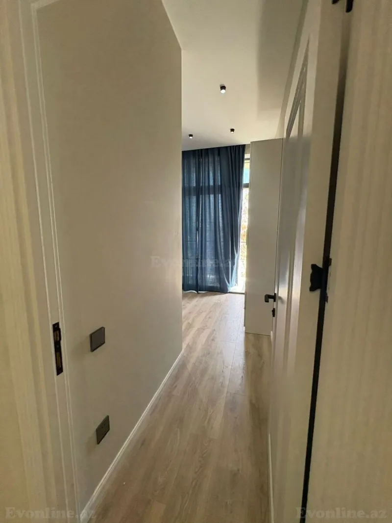 Kirayə verilir 3 otaqlı Mənzil Yeni tikili 80 m² Sabunçu r. - şəkil 9