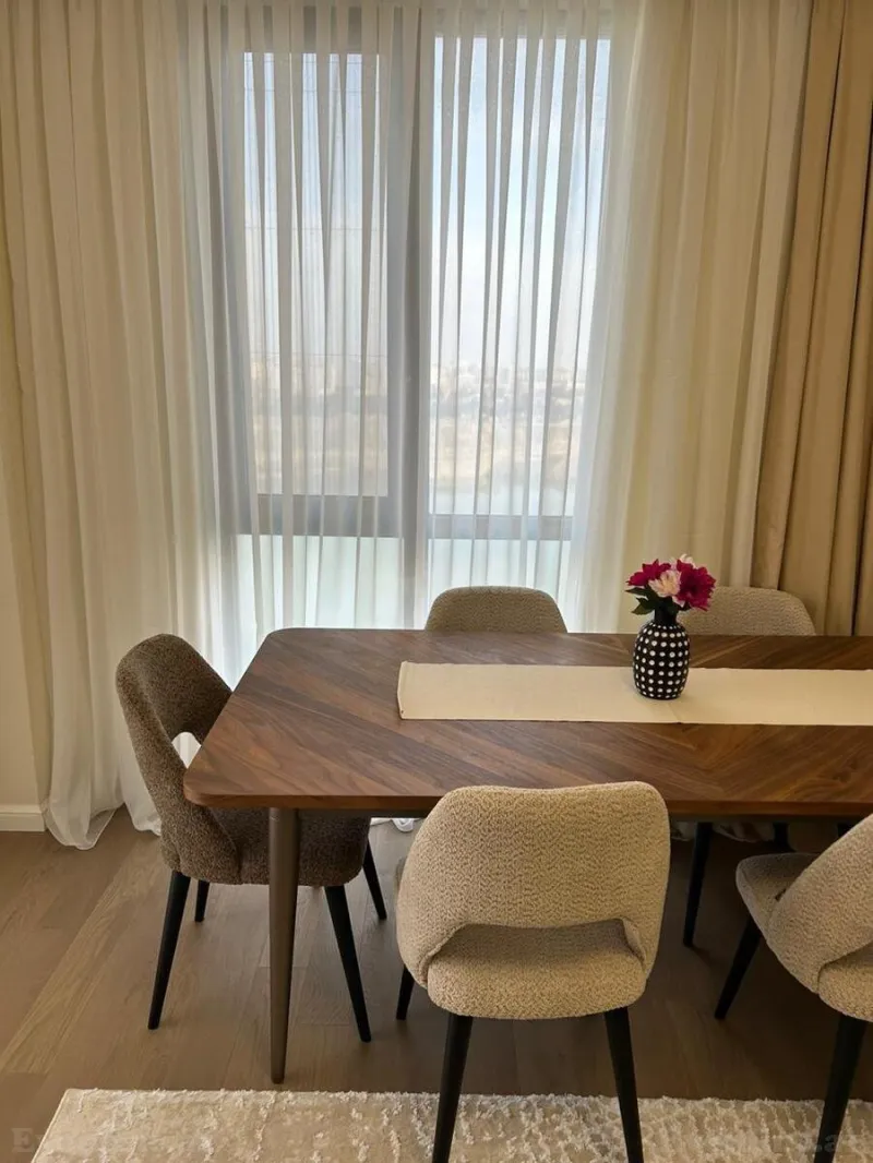 Satılır 3 otaqlı Mənzil Yeni tikili 86 m² İnşaatçılar m. - şəkil 4