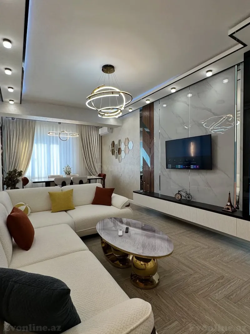 Satılır 3 otaqlı Mənzil Yeni tikili 137 m² 28 May m. - şəkil 2