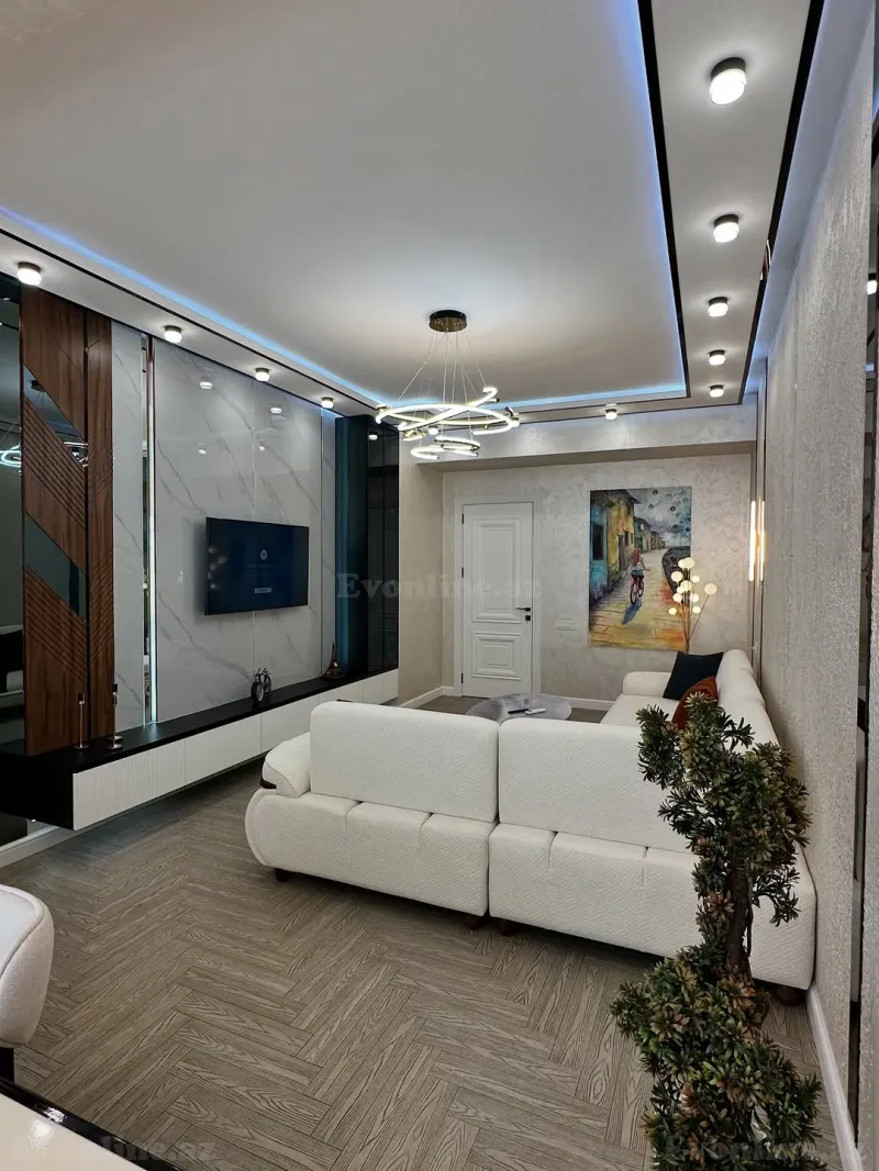 Satılır 3 otaqlı Mənzil Yeni tikili 137 m² 28 May m. - şəkil 3