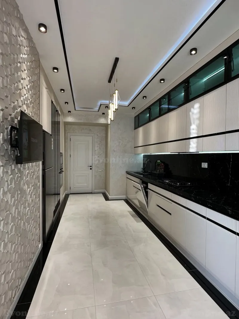 Satılır 3 otaqlı Mənzil Yeni tikili 137 m² 28 May m. - şəkil 7