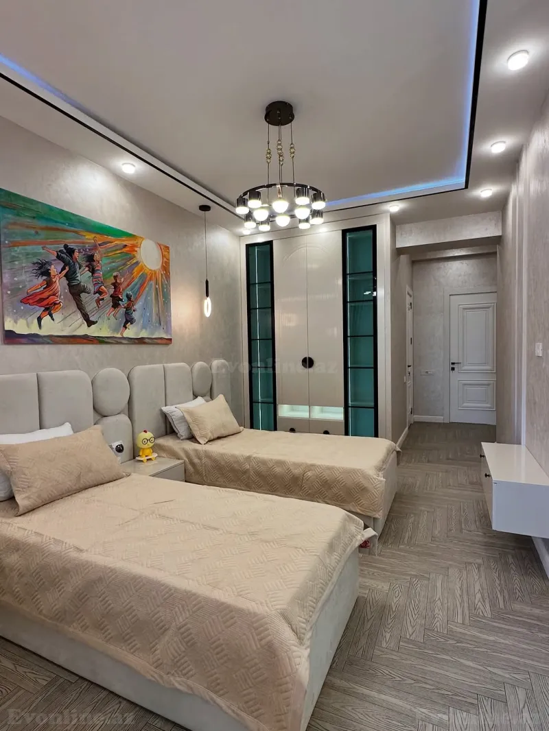 Satılır 3 otaqlı Mənzil Yeni tikili 137 m² 28 May m. - şəkil 9