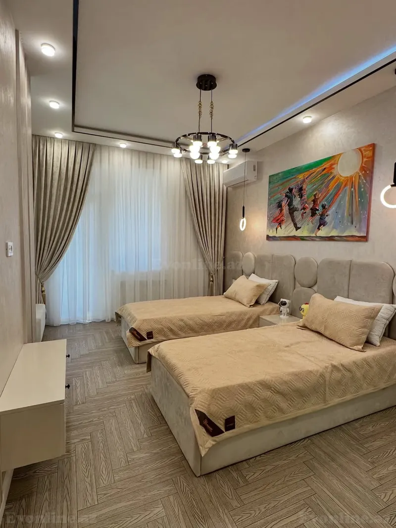 Satılır 3 otaqlı Mənzil Yeni tikili 137 m² 28 May m. - şəkil 10