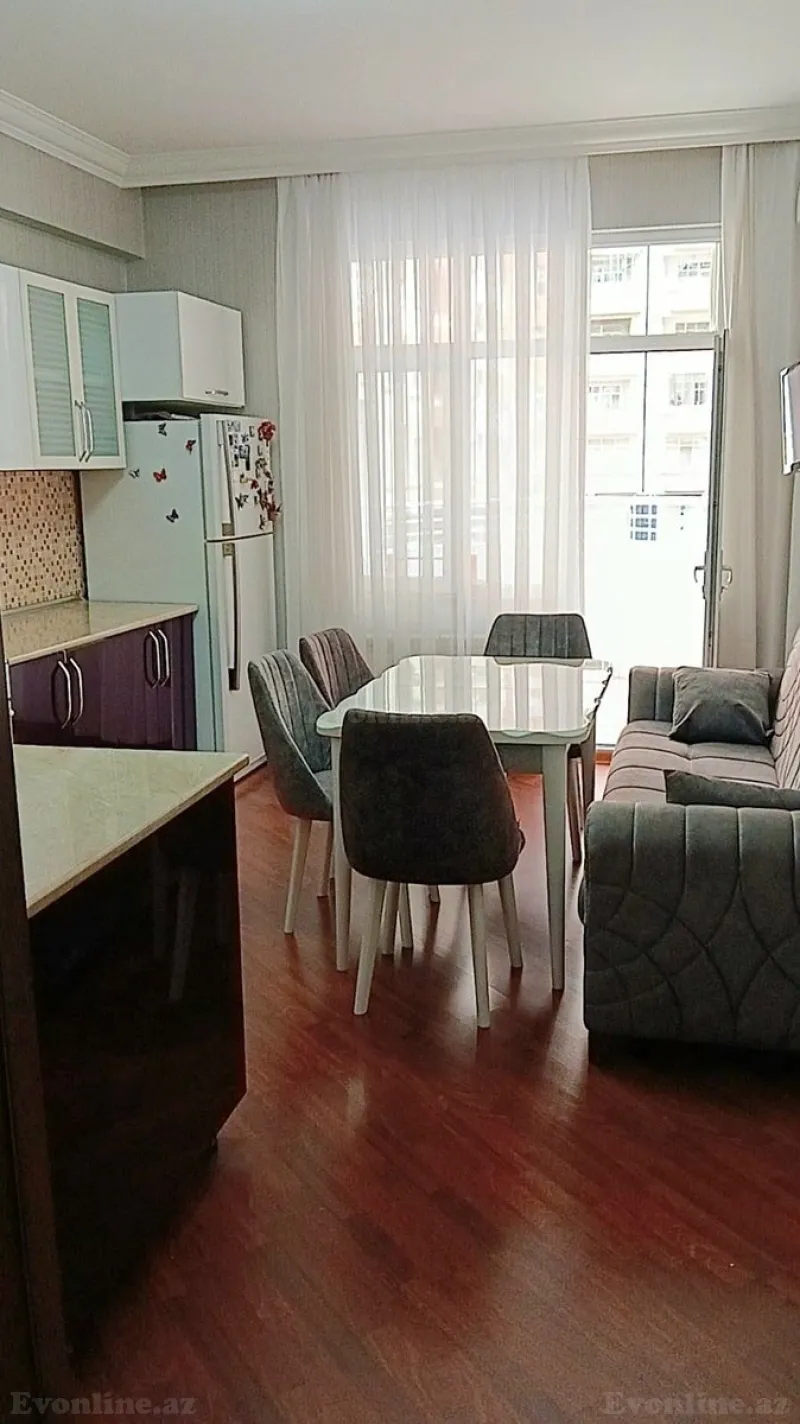 Satılır 3 otaqlı Mənzil Yeni tikili 138 m² Səbail r. - şəkil 6