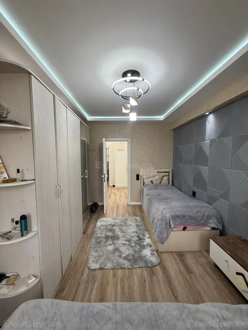 Satılır 3 otaqlı Mənzil Köhnə tikili 80 m² Əhmədli - şəkil 13