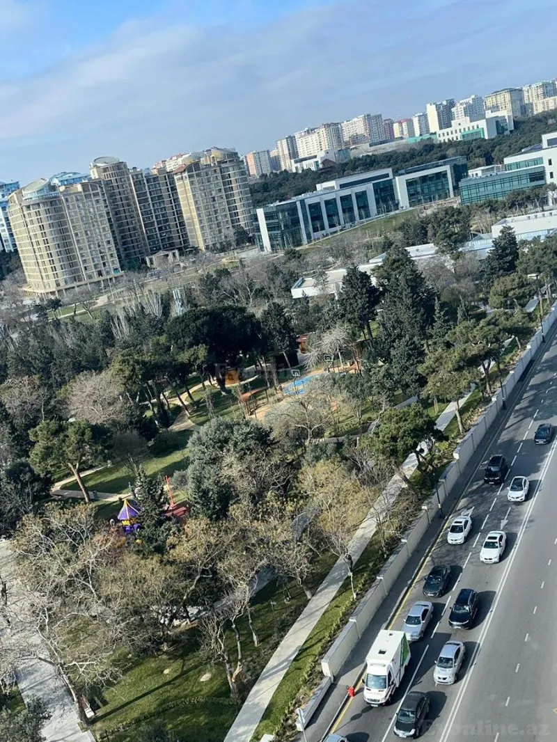 Satılır 3 otaqlı Mənzil Yeni tikili 160 m² Nərimanov r. - şəkil 22