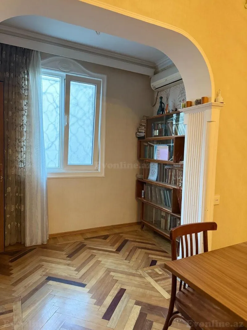 Satılır 4 otaqlı Mənzil Köhnə tikili 120 m² Nəsimi m. - şəkil 15