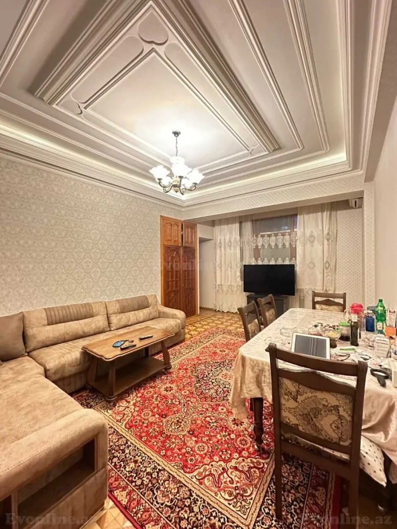 Satılır 4 otaqlı Mənzil Yeni tikili 150 m² Nizami m. - şəkil 2