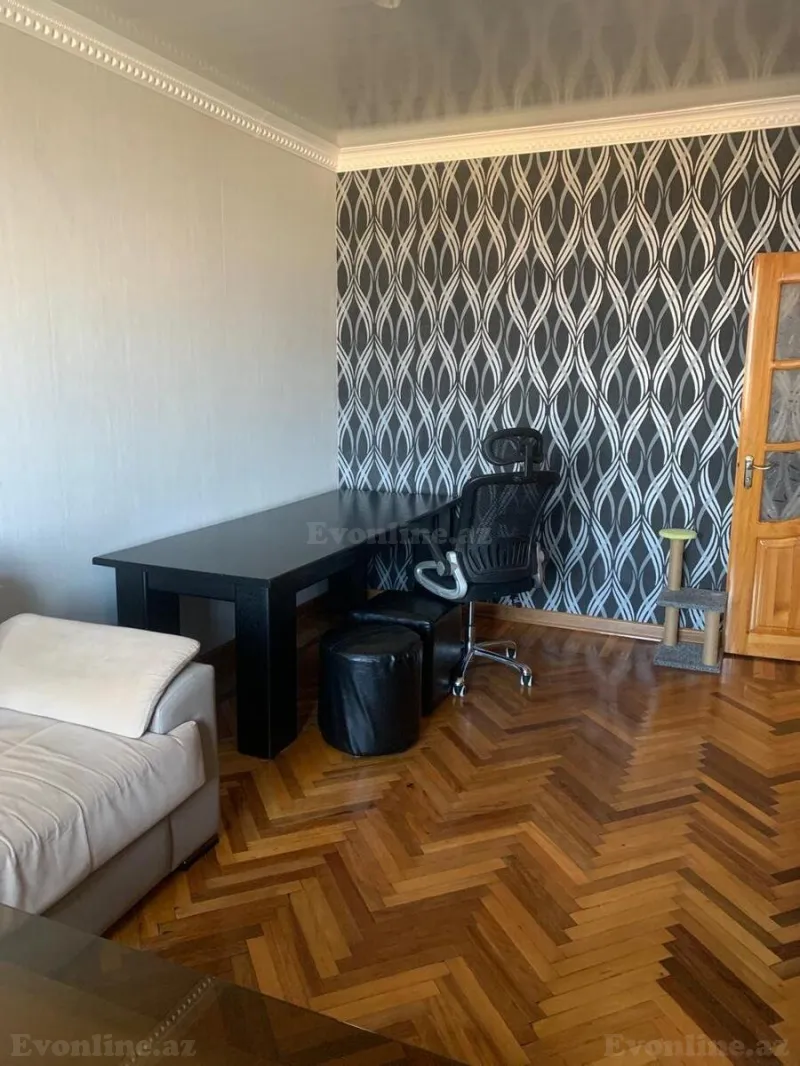 Satılır 3 otaqlı Mənzil Köhnə tikili 80 m² Suraxanı r. - şəkil 2