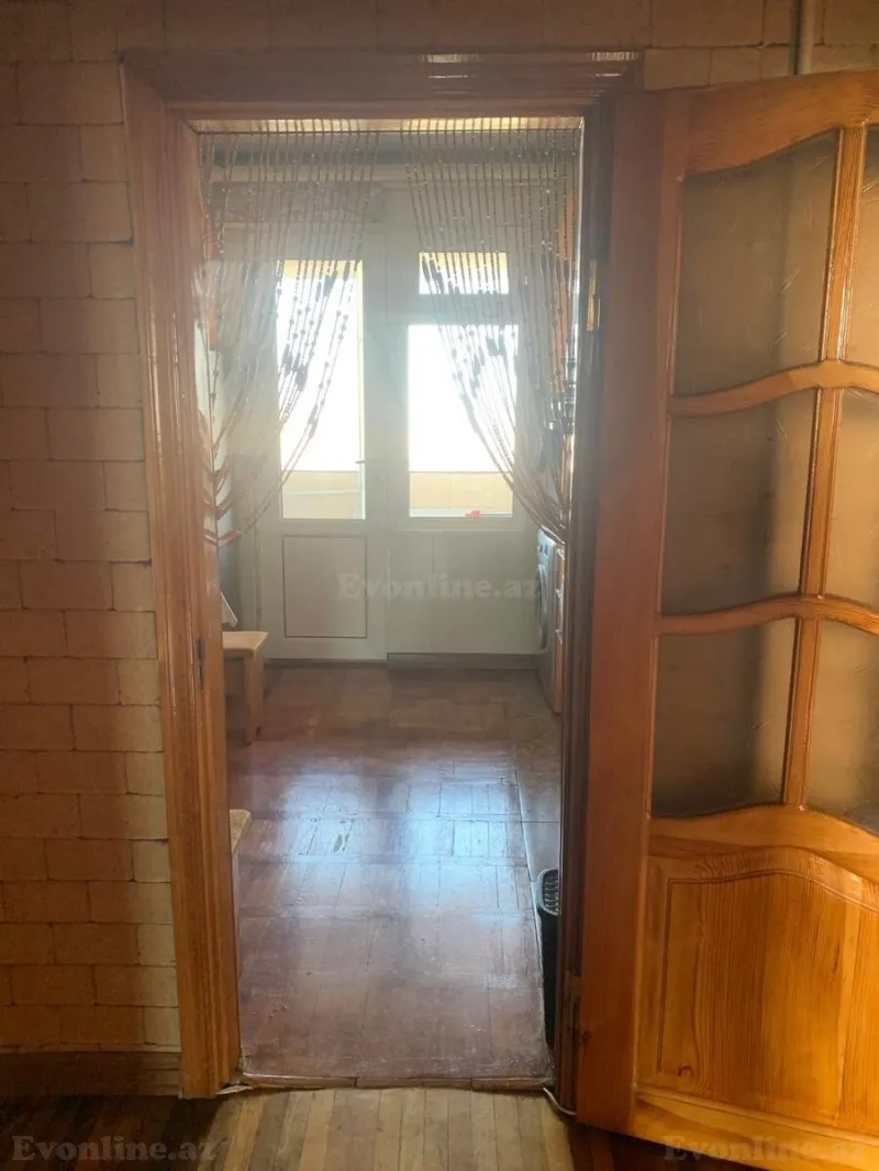 Satılır 3 otaqlı Mənzil Köhnə tikili 80 m² Suraxanı r. - şəkil 6