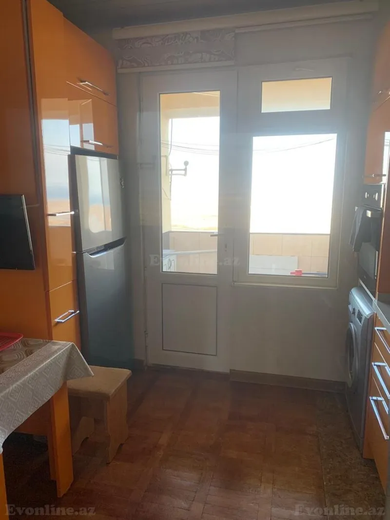 Satılır 3 otaqlı Mənzil Köhnə tikili 80 m² Suraxanı r. - şəkil 8