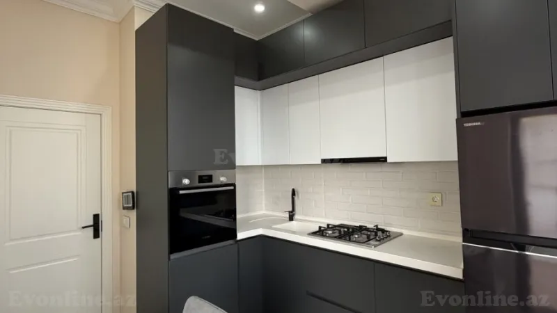 Satılır 2 otaqlı Mənzil Yeni tikili 84 m² 3-cü mikrorayon - şəkil 2