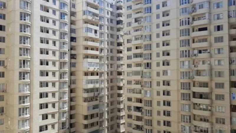 Satılır 2 otaqlı Mənzil Yeni tikili 101 m² 8 Noyabr m.