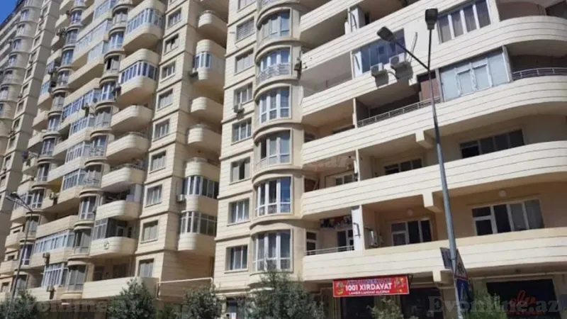 Satılır 2 otaqlı Mənzil Yeni tikili 101 m² 8 Noyabr m. - şəkil 2