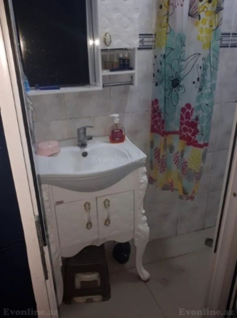 Satılır 3 otaqlı Mənzil Köhnə tikili 70 m² 7-ci mikrorayon - şəkil 11