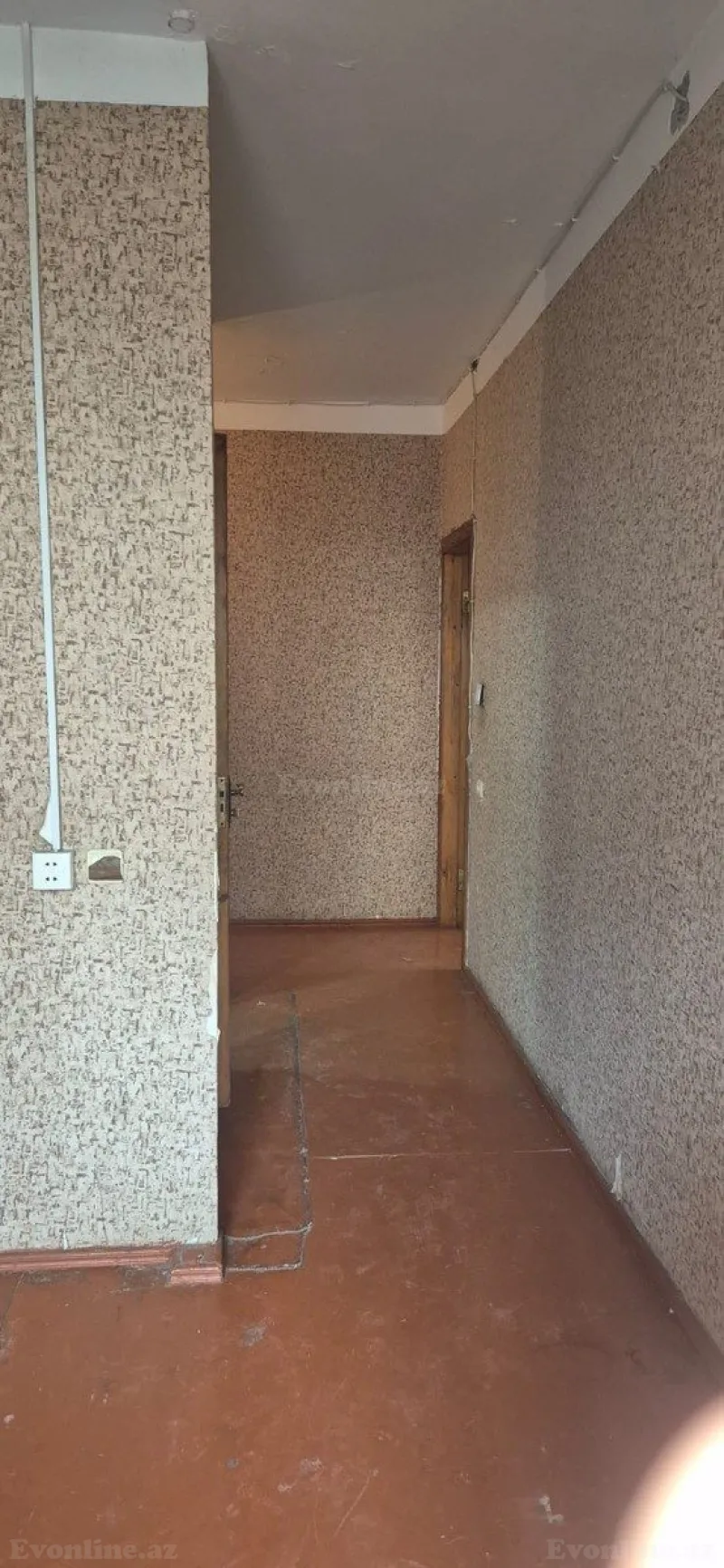 Satılır 1 otaqlı Mənzil Köhnə tikili 45 m² Nərimanov r. - şəkil 2