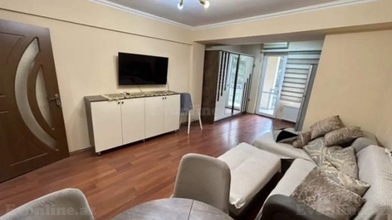 Kirayə verilir 1 otaqlı Mənzil Köhnə tikili 40 m² Gənclik m.