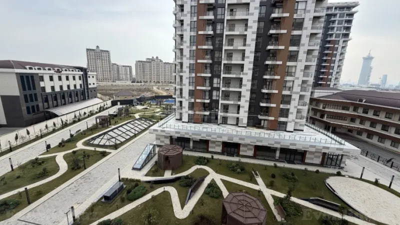 Satılır 2 otaqlı Mənzil Yeni tikili 70 m² Koroğlu m. - şəkil 19