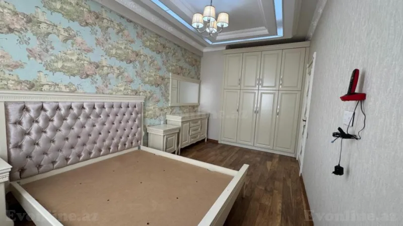 Satılır 3 otaqlı Mənzil Yeni tikili 135 m² İnşaatçılar m. - şəkil 5