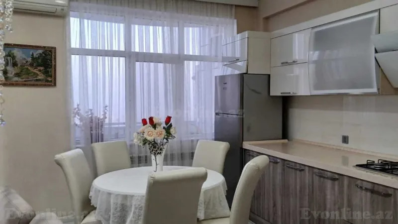 Kirayə verilir 2 otaqlı Mənzil Yeni tikili 97 m² İnşaatçılar m. - şəkil 5