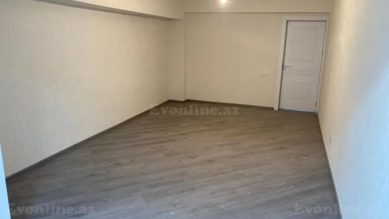 Satılır 2 otaqlı Mənzil Köhnə tikili 73 m² Gənclik m. - şəkil 6