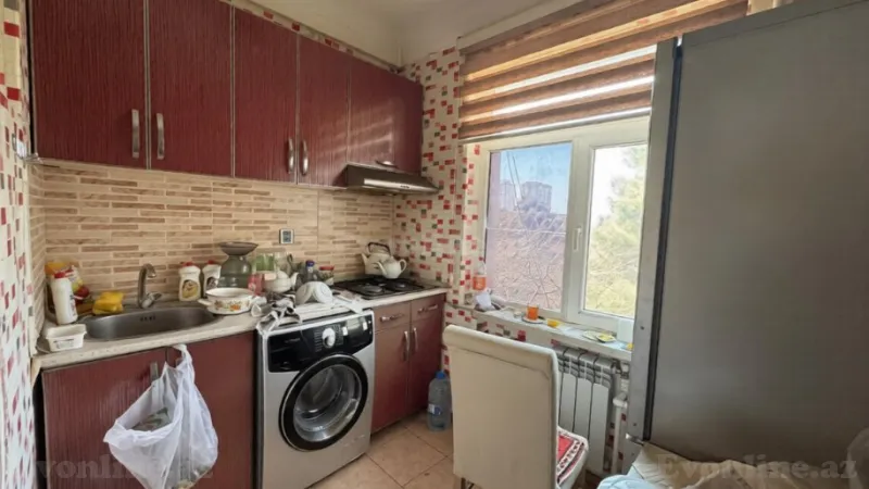 Satılır 2 otaqlı Mənzil Köhnə tikili 58 m² Neftçilər m. - şəkil 4