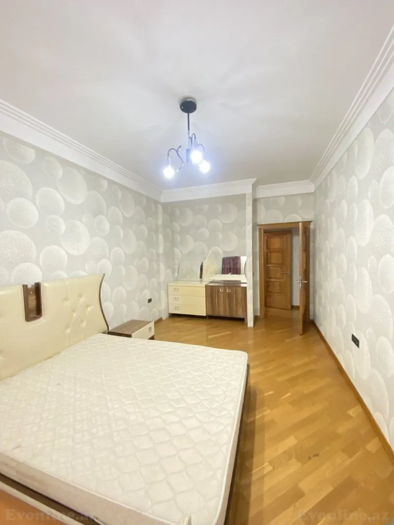 Satılır 2 otaqlı Mənzil Yeni tikili 90 m² 9-cu mikrorayon - şəkil 3