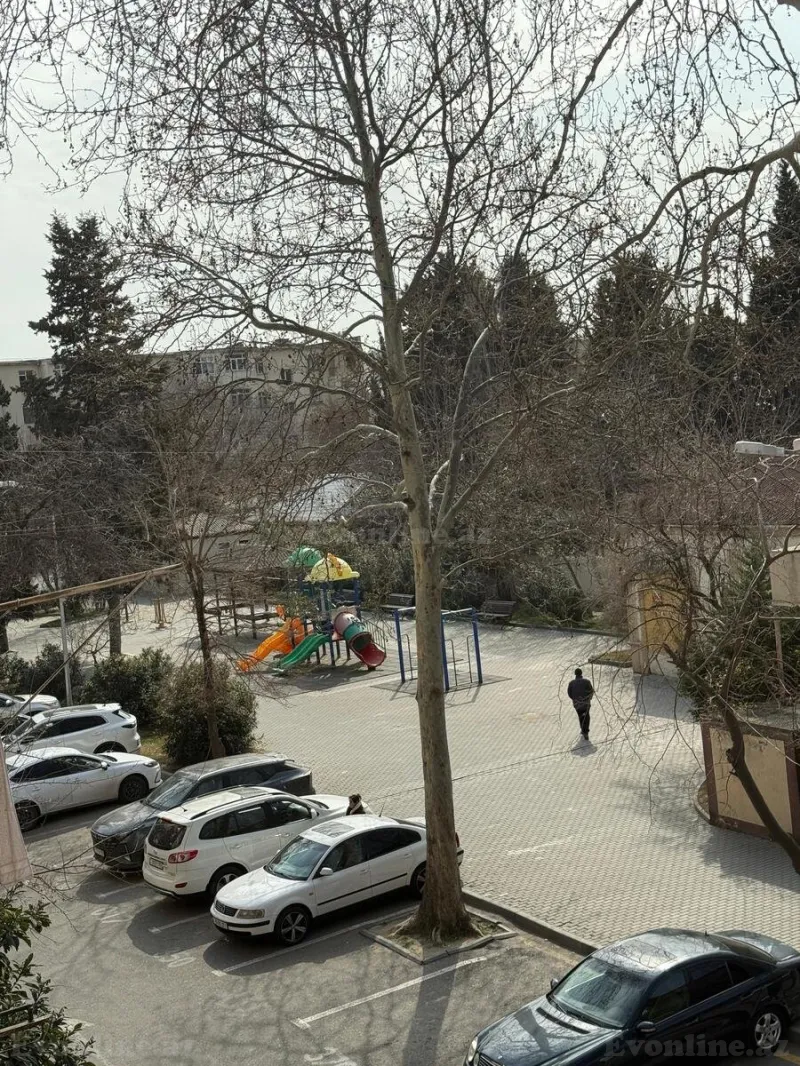 Satılır 2 otaqlı Mənzil Köhnə tikili 55 m² Binəqədi r.