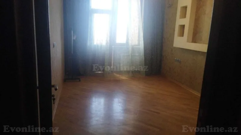 Satılır 3 otaqlı Mənzil Yeni tikili 130 m² Neftçilər m. - şəkil 5